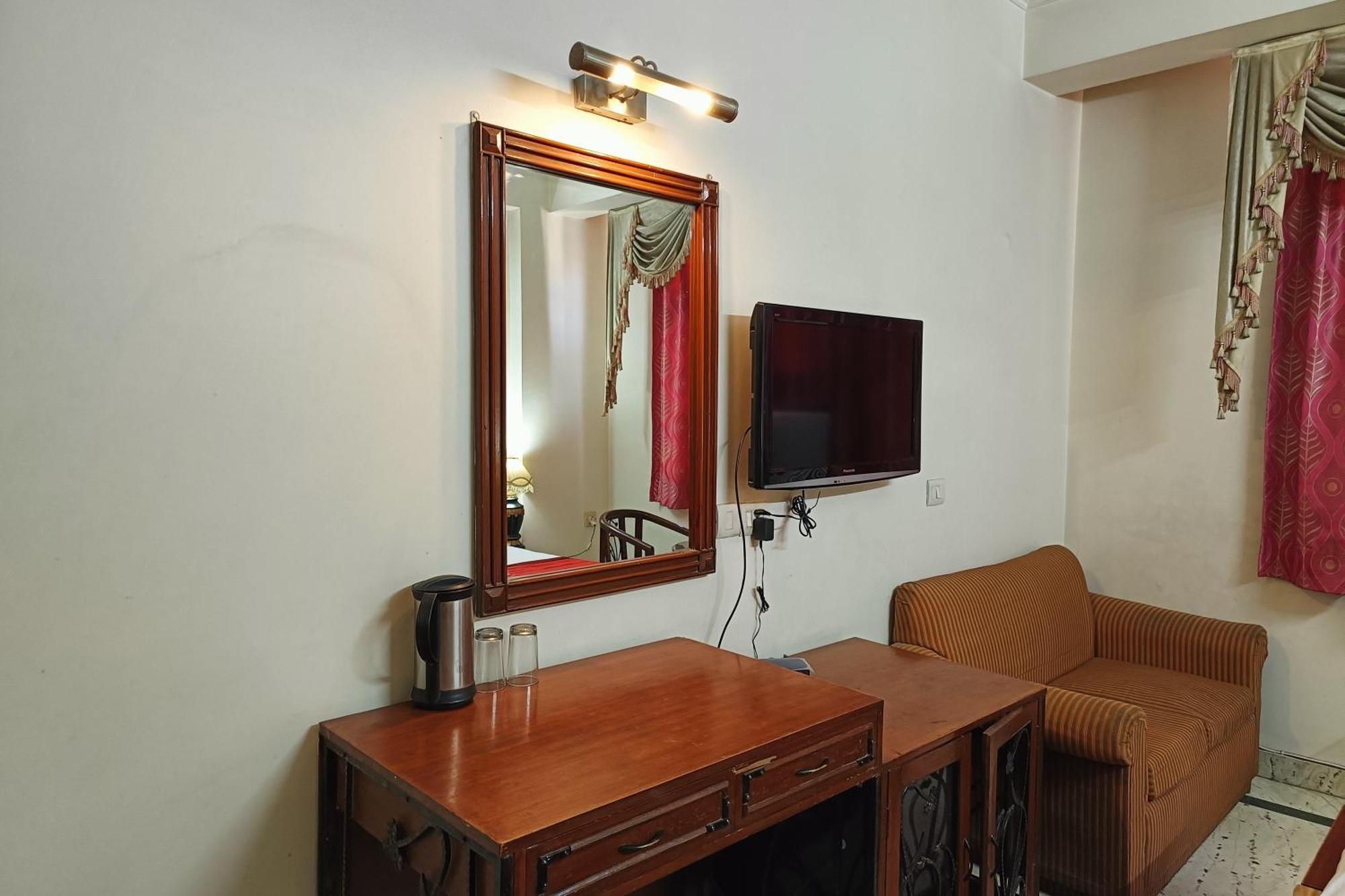 Spot Inn Hostel New Delhi Eksteriør bilde