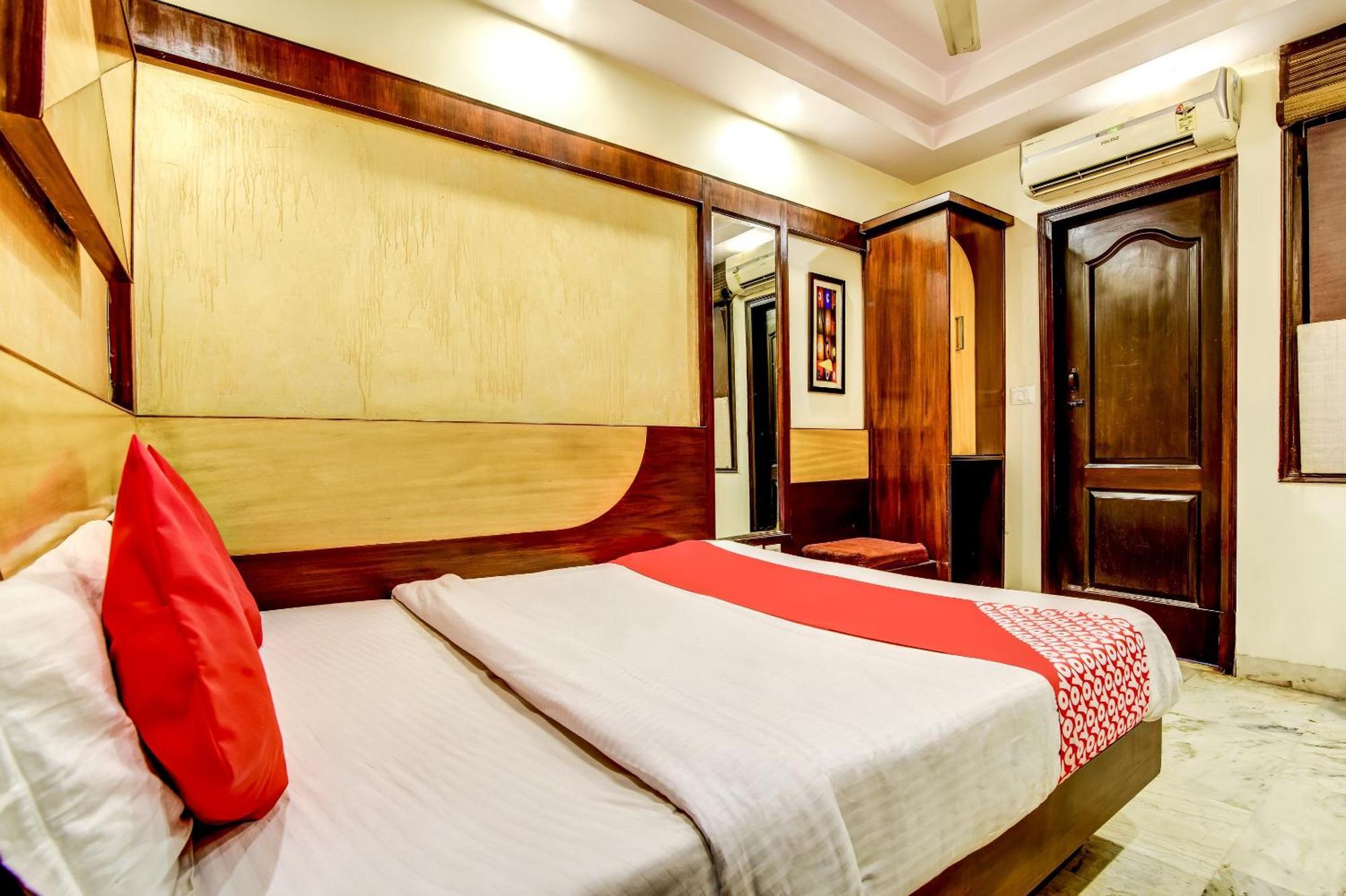 Spot Inn Hostel New Delhi Eksteriør bilde